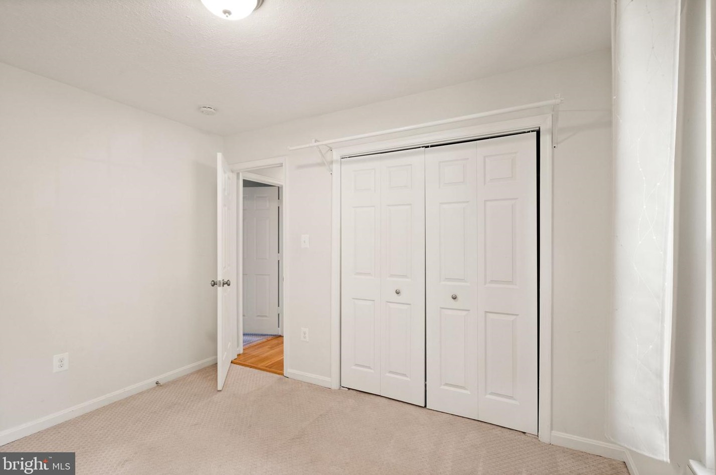 9197 Winterset Dr, Manassas VA 20110 exterior