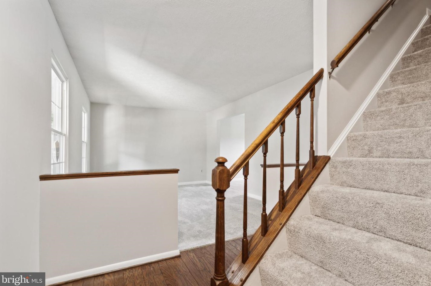 8569 Fairfax St, Manassas, VA 20110-4815