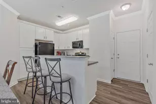 9557 Center St, Manassas, VA 20110 - Photo 2