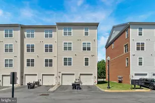 9557 Center St, Manassas, VA 20110 - Photo 10