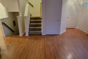 10334 Gent Ct, Manassas, VA 20110 - Photo 4