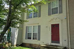 10334 Gent Ct, Manassas, VA 20110 - Photo 2