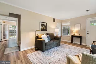 8596 Sherman Ct, Manassas, VA 20110 - Photo 10