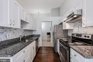 8465 Crozier Ct, Manassas, VA 20110 - Photo 8