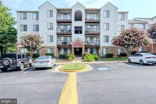 8465 Crozier Ct, Manassas, VA 20110 - Photo 2