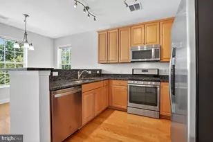 9202 Charleston Dr, Manassas, VA 20110 - Photo 38