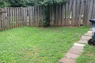 9058 Old Hickory Ct, Manassas, VA 20110 - Photo 18