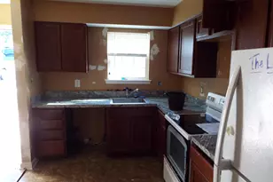 8720 Sugarwood Ln, Manassas, VA 20110 - Photo 4