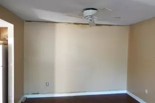 8720 Sugarwood Ln, Manassas, VA 20110 - Photo 8