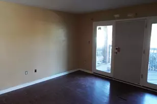 8720 Sugarwood Ln, Manassas, VA 20110 - Photo 6