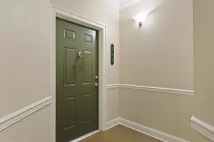 9200 Charleston Dr, Manassas, VA 20110 - Photo 10