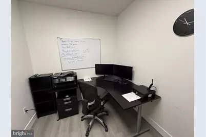 8649 Phoenix Drive, Manassas, VA 20110 - Photo 14