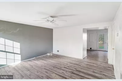 8329 Georgian Court, Manassas, VA 20110 - Photo 14