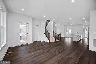 10118 Queens Wy, Manassas, VA 20110 - Photo 10