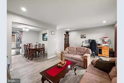 8436 Willow Glen Court, Manassas, VA 20110 - Photo 4