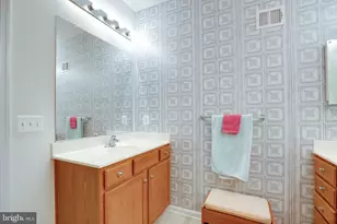 9541 Chancellorsville Ln, Manassas, VA 20110 - Photo 28