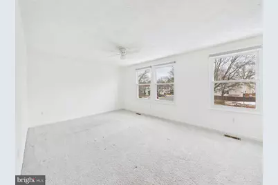 9049 New Britain Circle, Manassas, VA 20110 - Photo 18