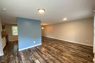 8593 Fairfax St, Manassas, VA 20110 - Photo 10