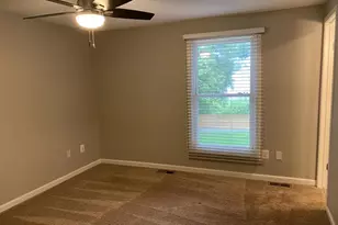 8593 Fairfax St, Manassas, VA 20110 - Photo 16