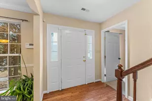 10140 Forest Hill Cir, Manassas, VA 20110 - Photo 4