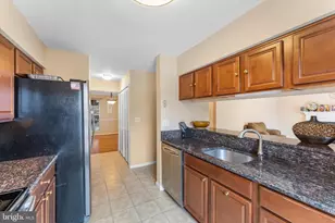 10140 Forest Hill Cir, Manassas, VA 20110 - Photo 10