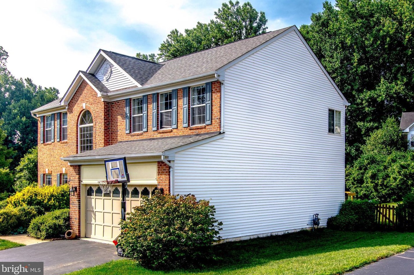 9213 Zachary Ct, Manassas, VA 20111-2490