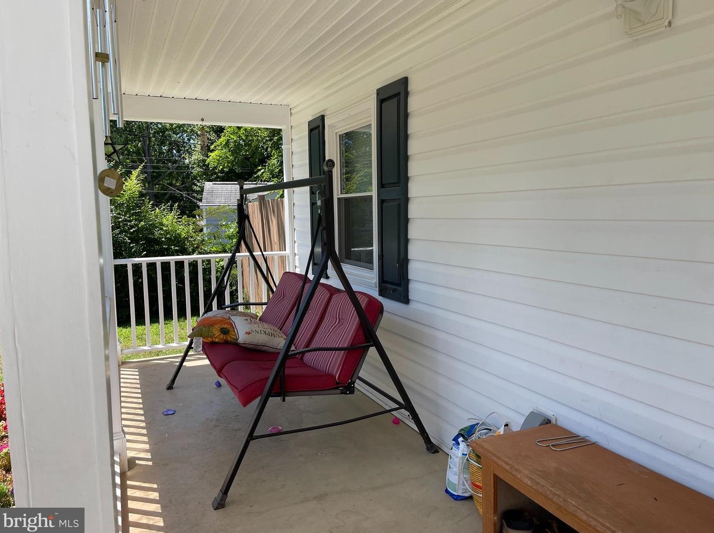 114 Meeker St, Manassas, VA 20111-2017