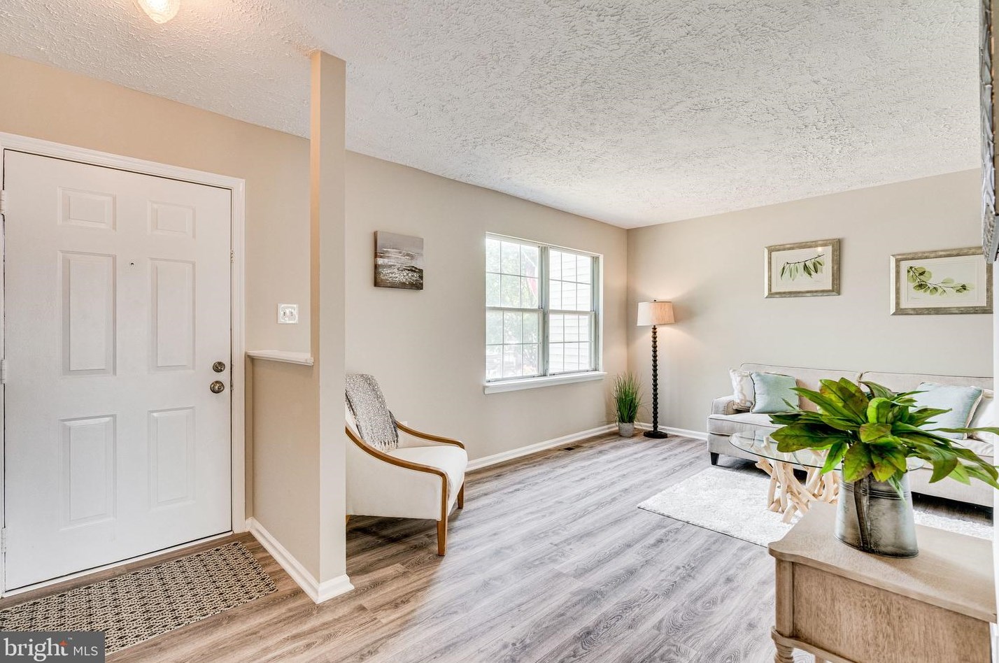 8524 Sandstone Way, Manassas, VA 20111-2391