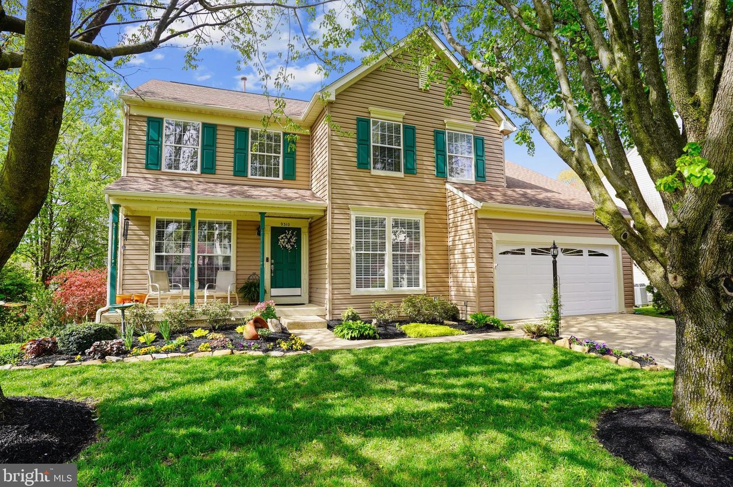 9310 Nancy St, Manassas, VA 20111-2462