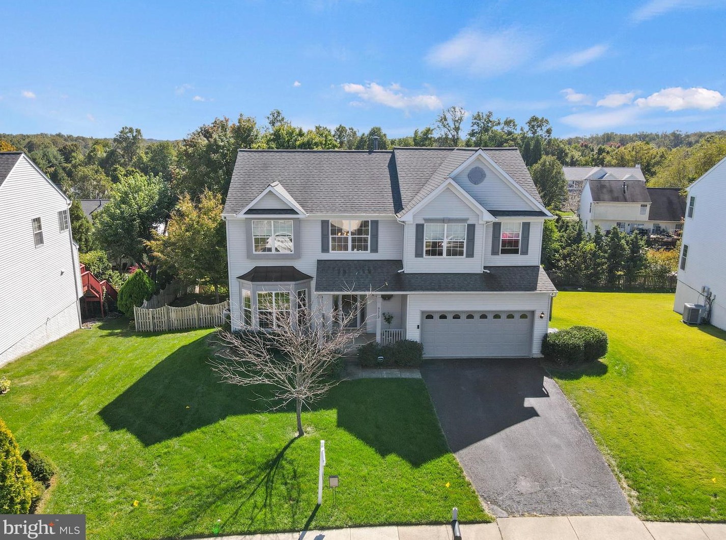 9312 Michael Ct, Manassas, VA 20111-8239