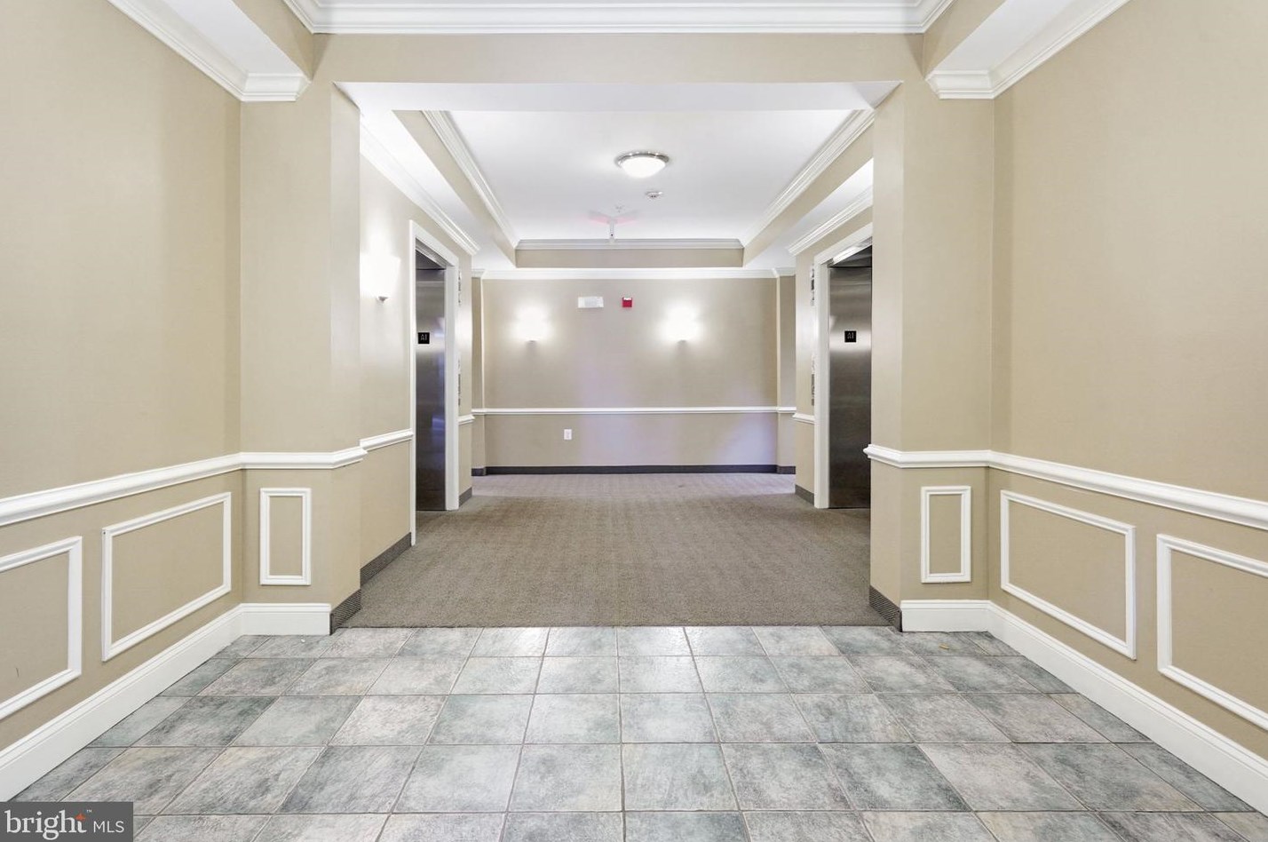 9713 Handerson Pl #301, Manassas, VA 20111