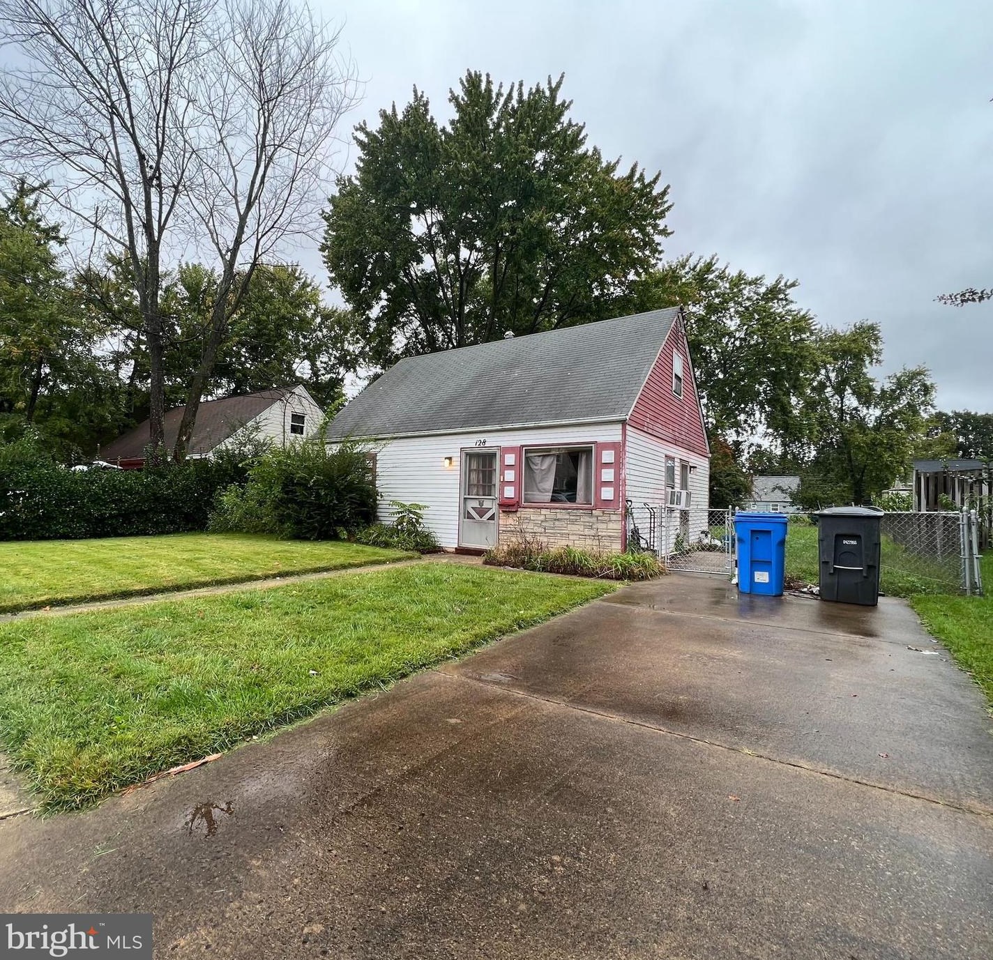 128 Martin Dr, Manassas, VA 20111-2020