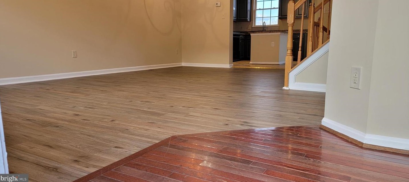 304 Kirby St, Manassas, VA 20111-3402