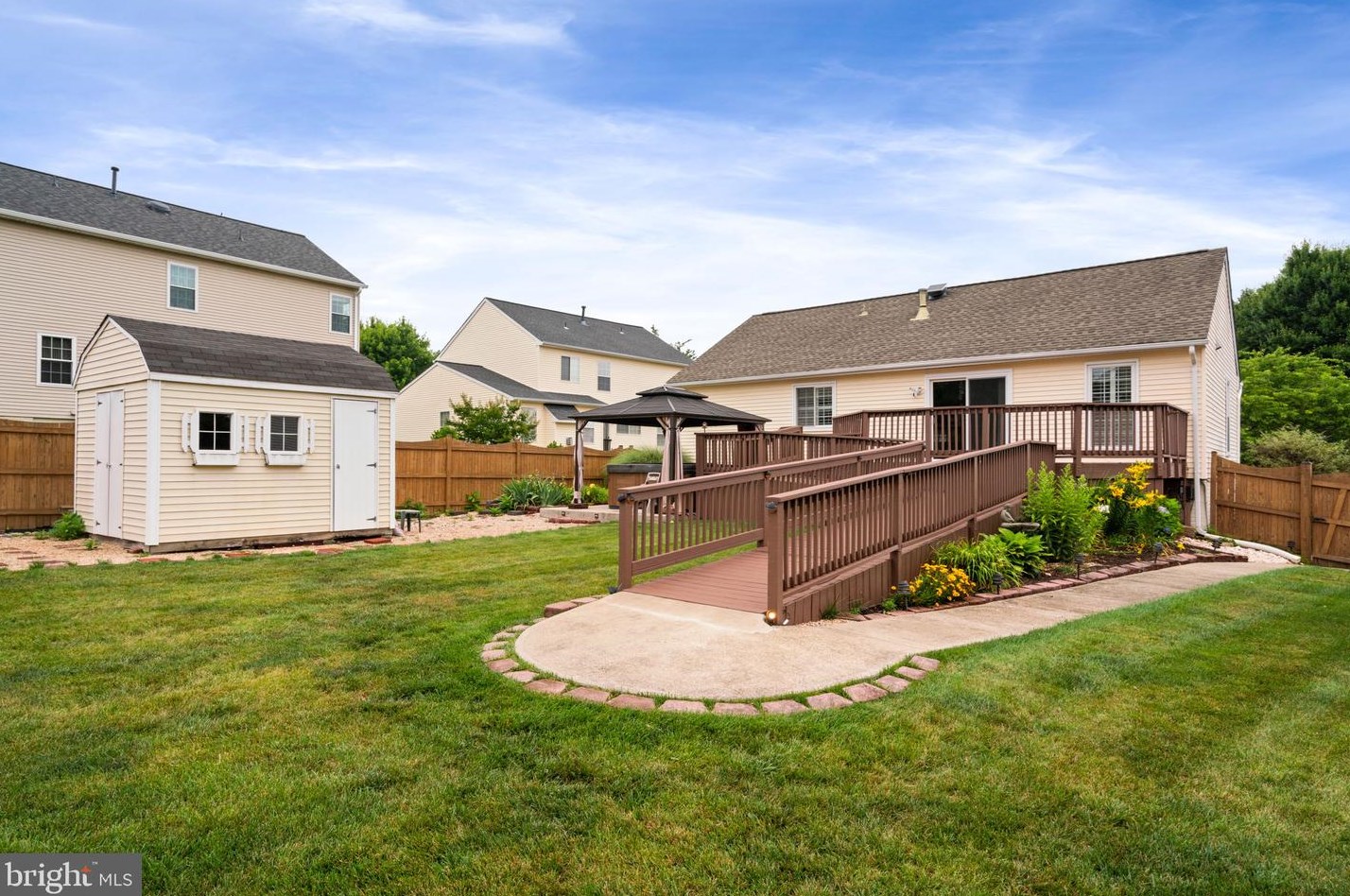 9302 Karen Ct, Manassas, VA 20111