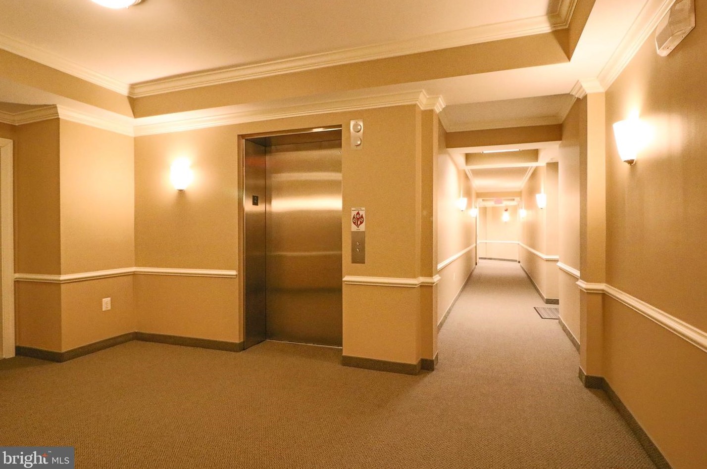 9722 Holmes Pl Unit 202, Manassas, VA 20111