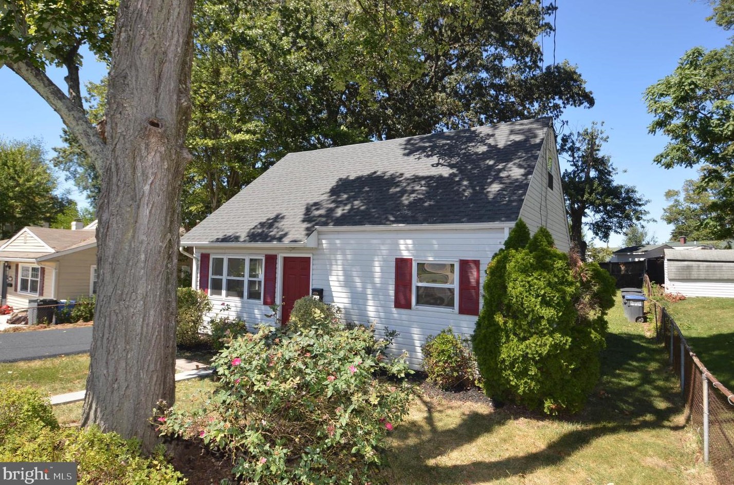 136 Denver Dr, Manassas, VA 20111-1860