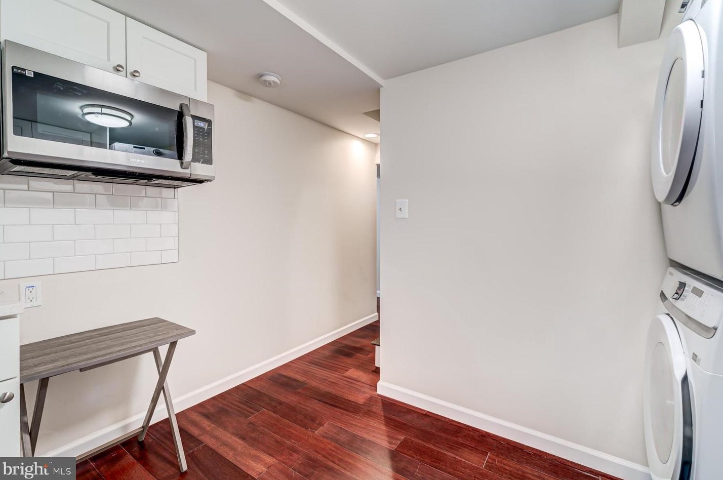 125 Lambert Dr, Manassas VA  20111-1829 exterior