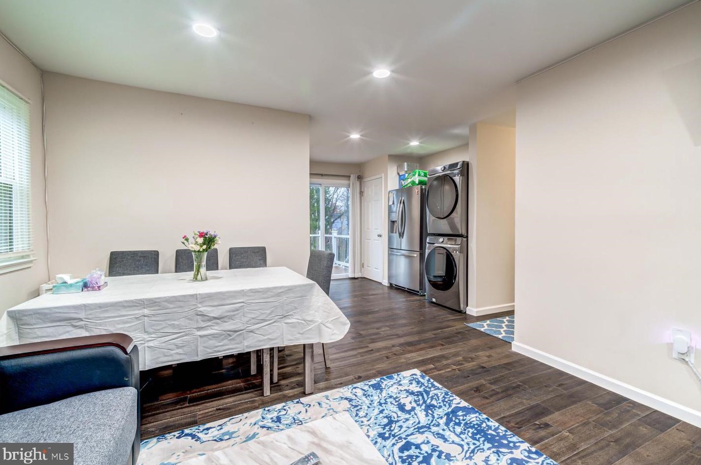 125 Lambert Dr, Manassas VA  20111-1829 exterior