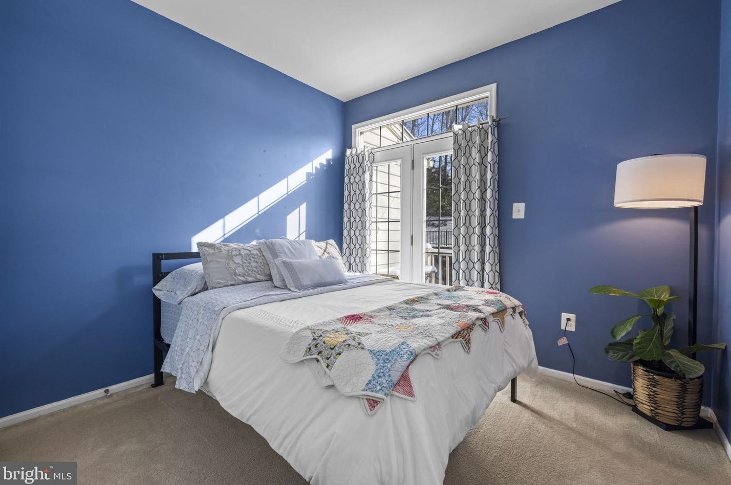 9816 Pickens Pl, Manassas VA  20111-7000 exterior
