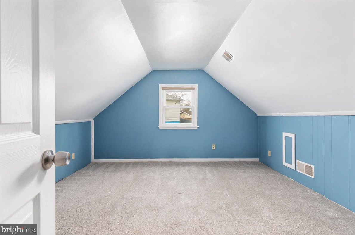 126 Mace St, Manassas VA  20111-2037 exterior