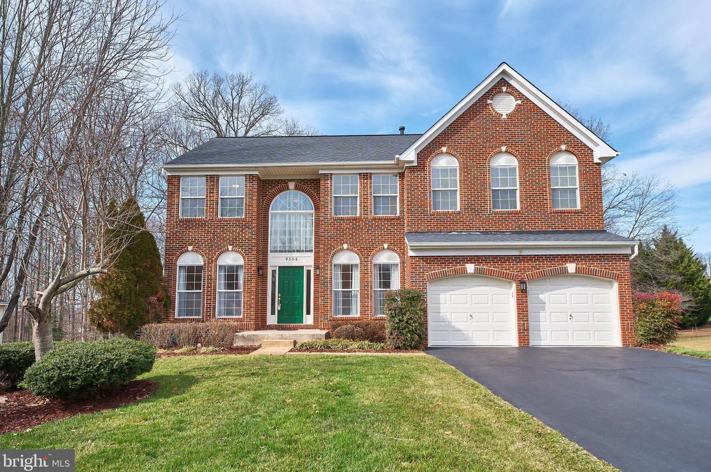 9308 Gary Ct, Manassas VA  20111-3072 exterior