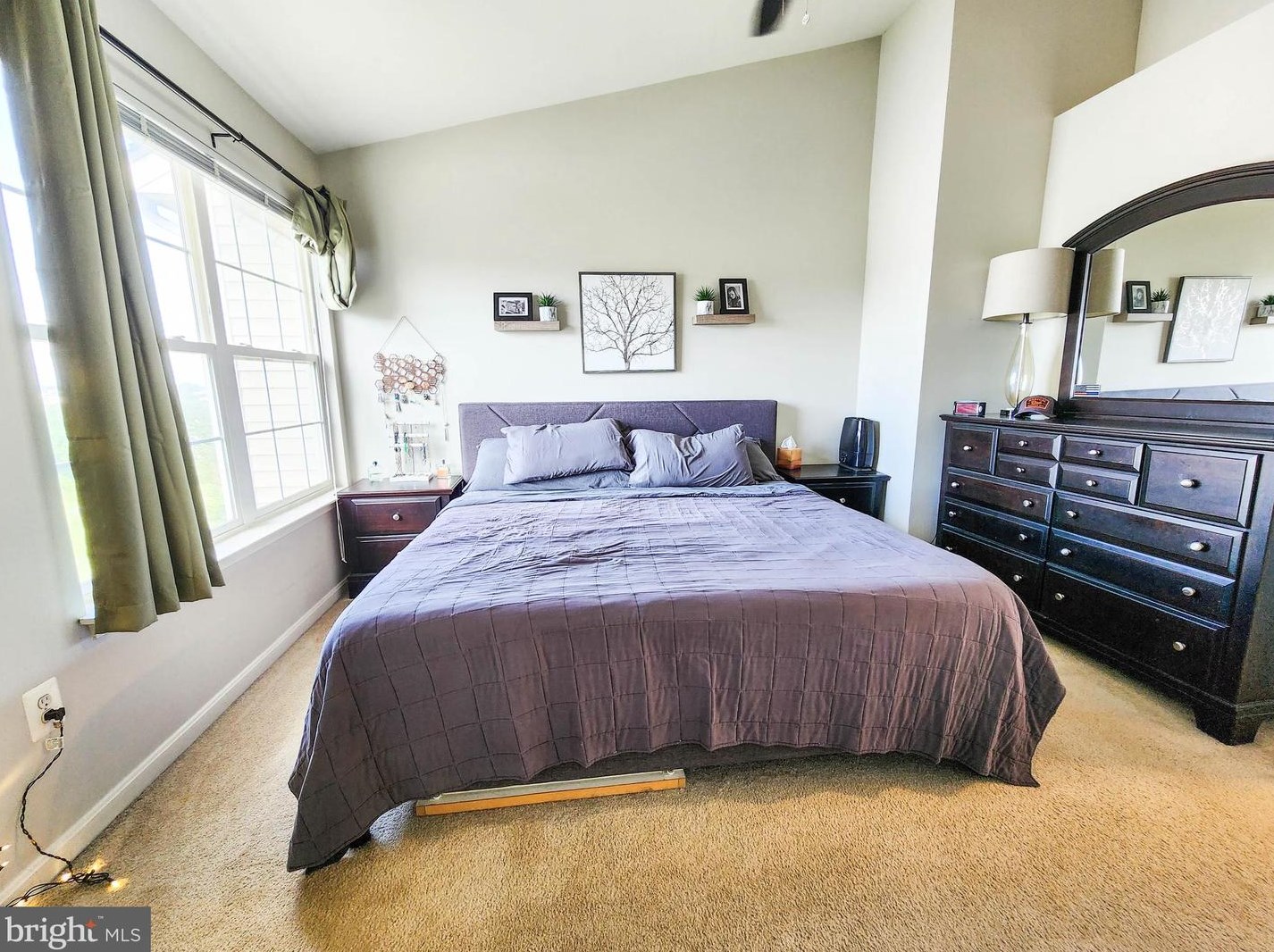 9404 Lanae Ln, Manassas VA  20111-8243 exterior