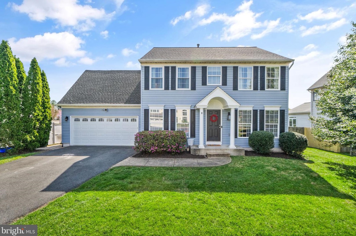 9342 S Whitt Dr, Manassas, VA 20111