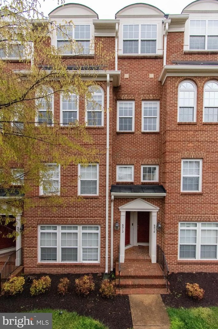 9514 Walker Way #28, Manassas, VA 20111