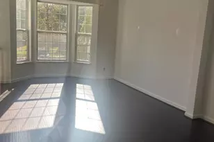 9418 Black Hawk Ct, Manassas Park, VA 20111 - Photo 32