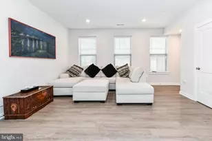 504 Tassita Ln, Manassas Park, VA 20111 - Photo 2