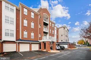 9722 Holmes Pl, Manassas Park, VA 20111 - Photo 32