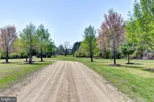 1425 Twiggs Ferry Rd, Hartfield, VA 23071 - Photo 14