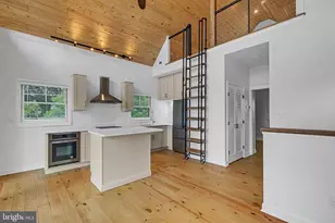 138 Delta Dr, Deltaville, VA 23043 - Photo 4