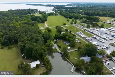 138 Delta Drive, Deltaville, VA 23043 - Photo 14